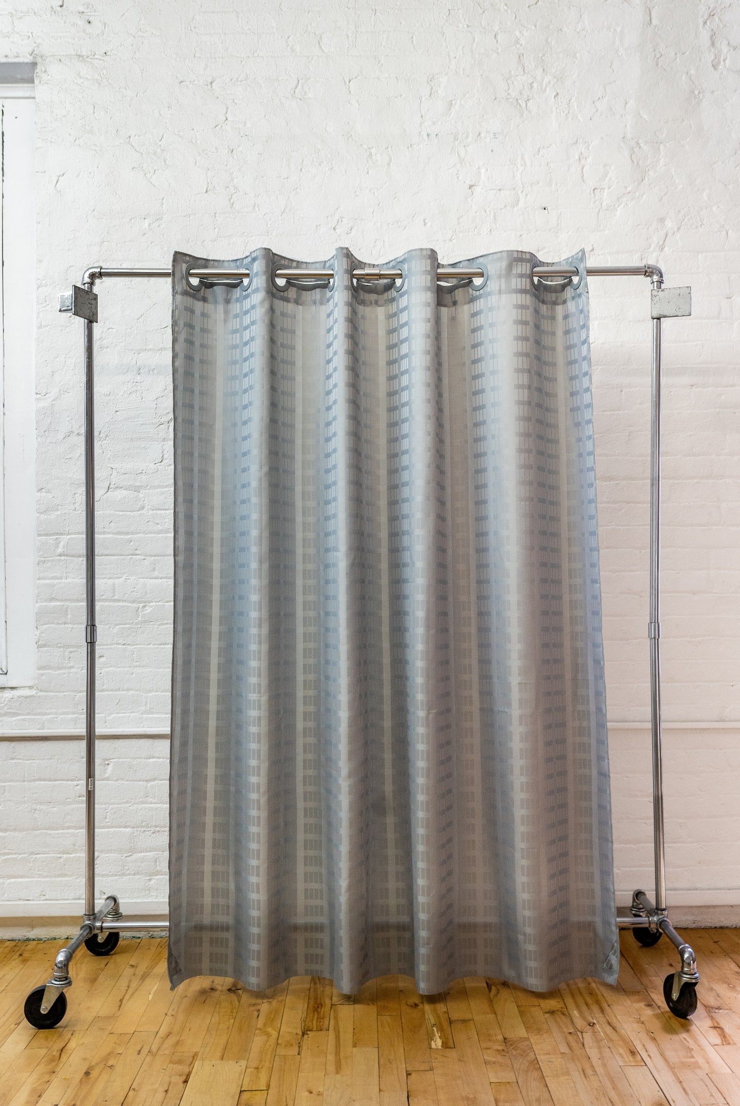OTRT Litchfield Gray 71x74" Shower Curtain