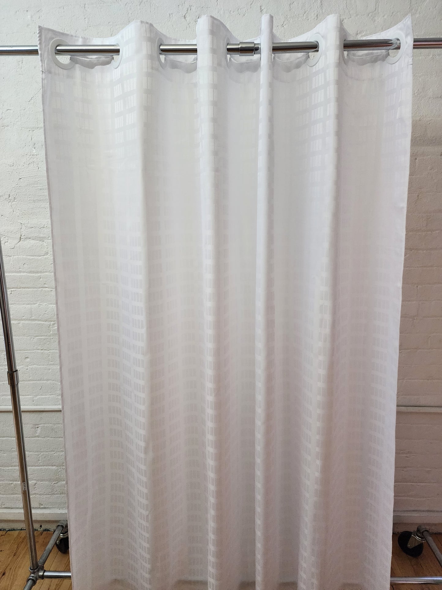 OTRT Litchfield White 42x74" Shower Curtain
